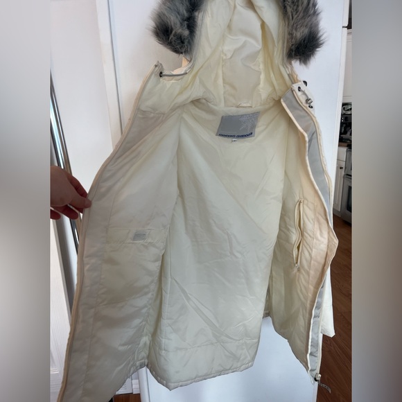 Board Dokter Sz 10 Cream Puffer with Silver Faux Fur Hood Trim - Picture 5 of 9